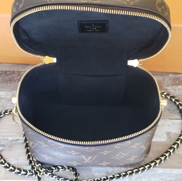 Louis Vuitton Vanity PM - Picture 10 of 14